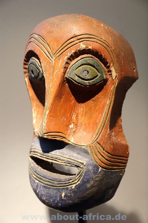 Hen Ind FB 2019 29 Cherokee Damonenmaske DPP 0050.JPG21