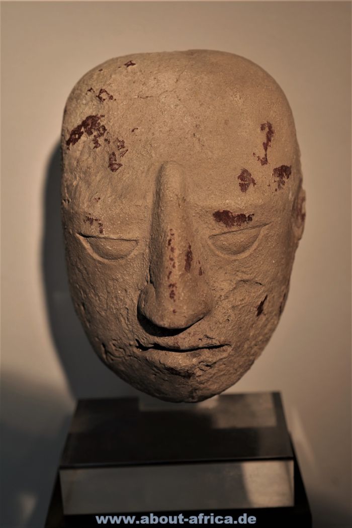 Henseler 25 Maya